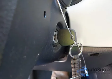 2020 Toyota Corolla L z USA, uszkodzony, nr VIN 5YFDPRAE3LP062692